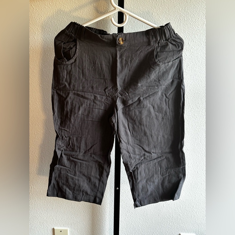 Medium shorts